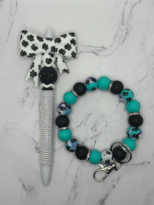 White/Black Paw Print